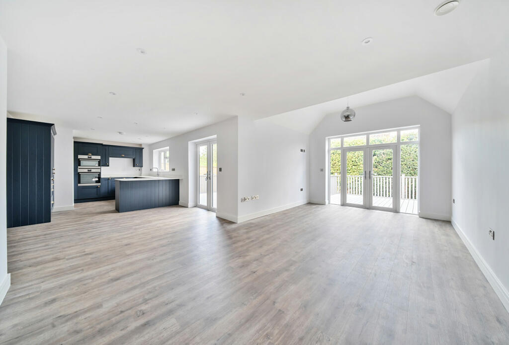 Additional image 26 of The British, Yate, BS37