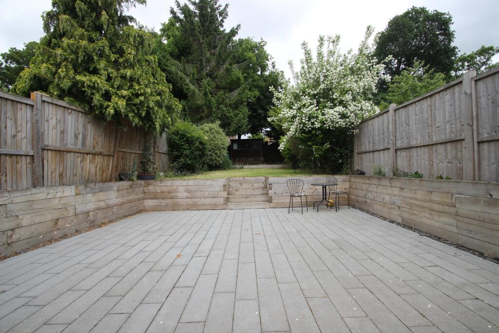 Additional image 14 of Cloonmore Avenue, Orpington, BR6