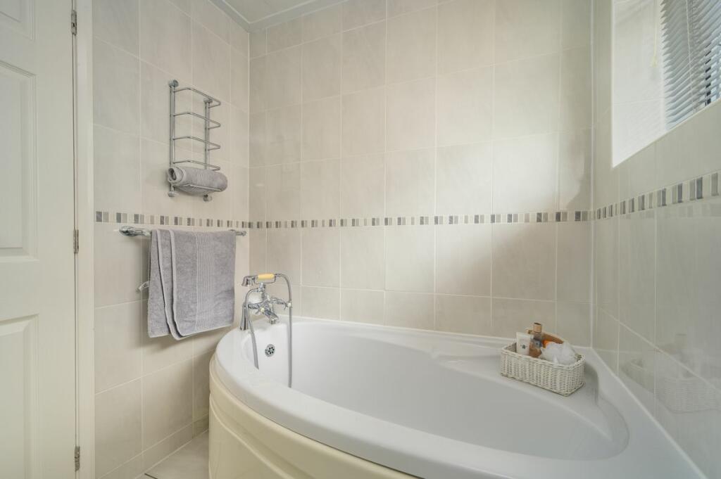 Additional image 29 of Moorside Green, Drighlington