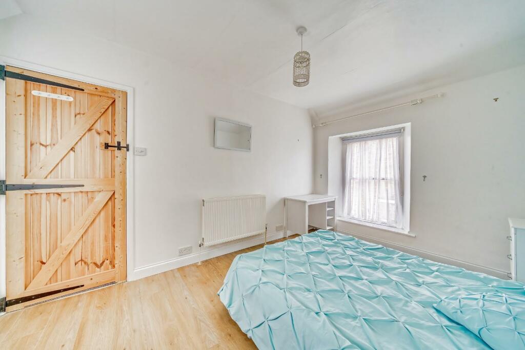 Additional image 11 of Beautiful double fronted semi-detached cottage, ideally situated for access to Yatton's main line railway station