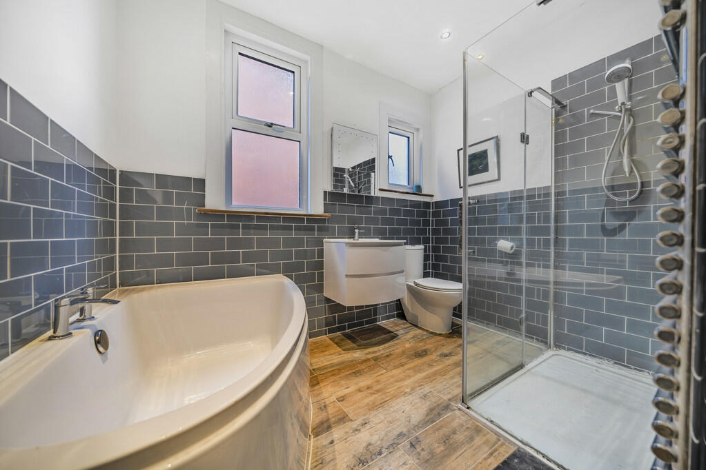 Additional image 9 of Lake Avenue, Bromley