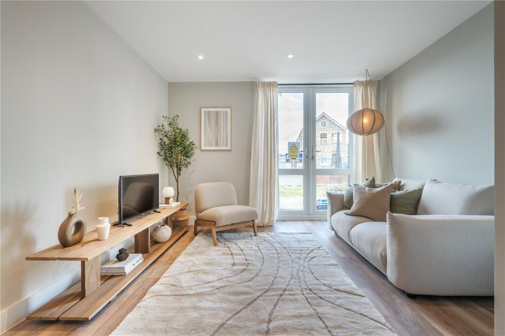 Additional image 2 of Forest Road, Kingswood, Bristol, Gloucestershire, BS15