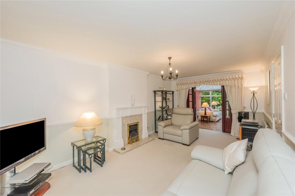 Additional image 3 of Southcroft Avenue, Birkenshaw, Bradford, BD11