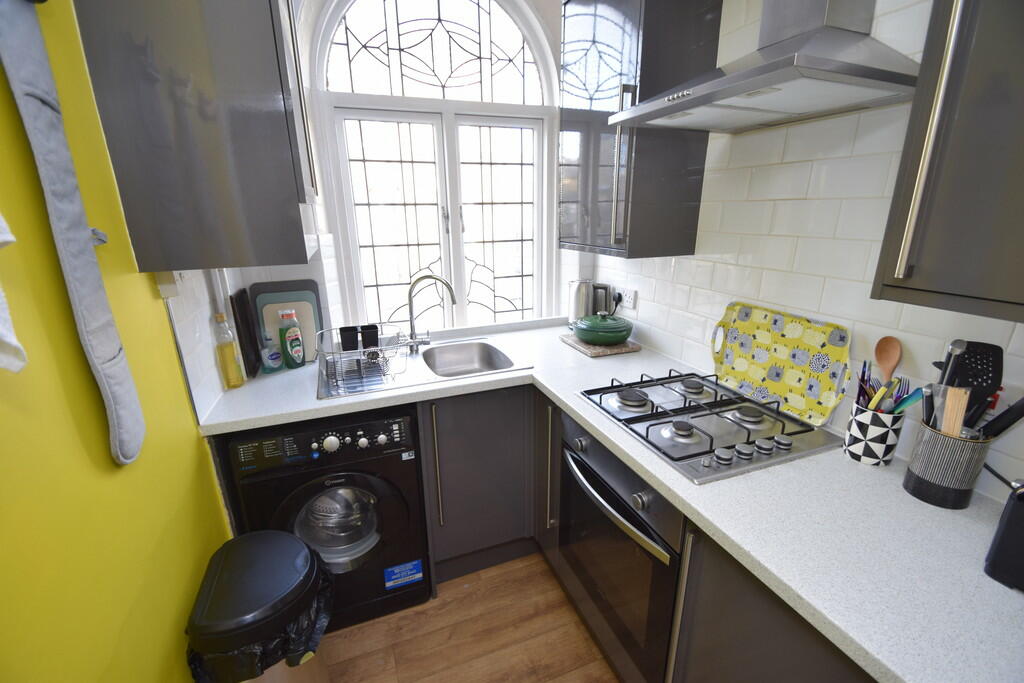 Additional image 10 of Caroline Street, Saltaire