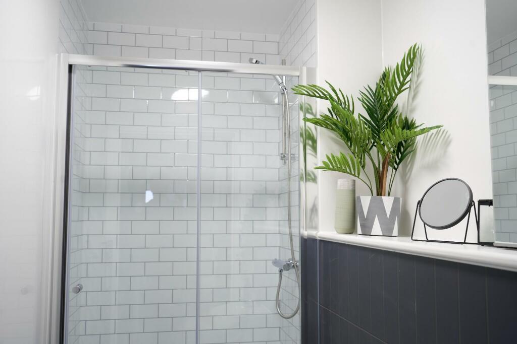 Additional image 27 of 98 Blackswarth Road, Three Crowns, Kings Court, Bristol