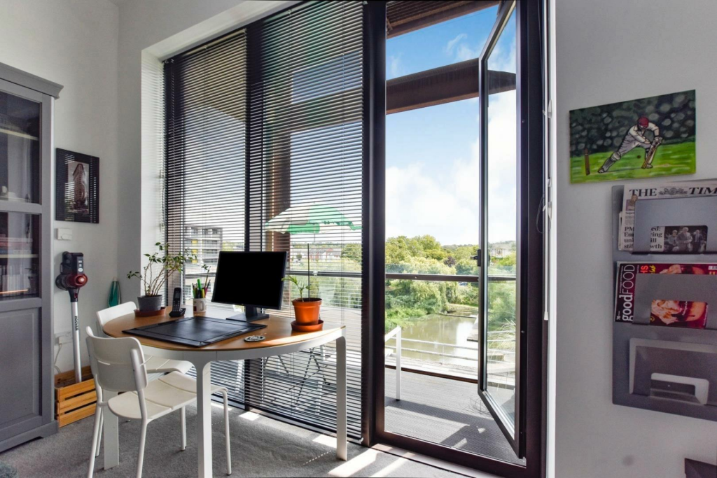 Additional image 5 of Lake Shore Drive, Bristol