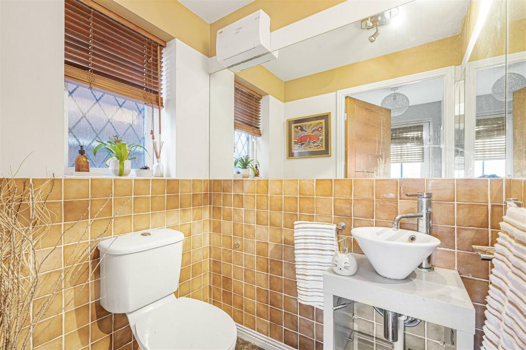 Additional image 13 of Hill Top Way, Newhaven