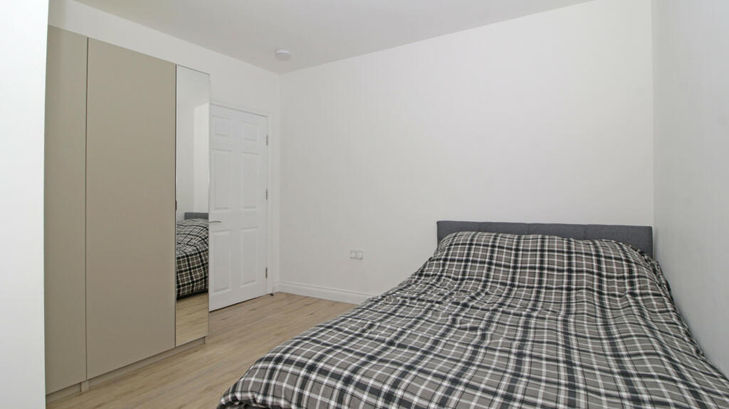 Additional image 4 of High Street, West Wickham, BR4