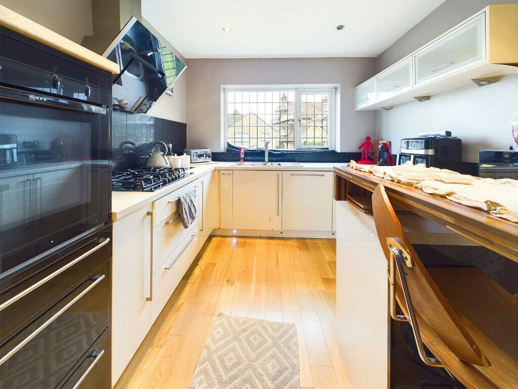 Additional image 4 of Hall Bank Drive, Bingley
