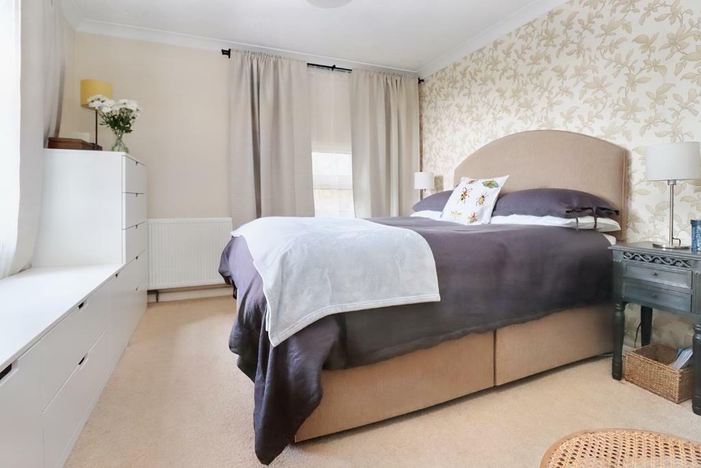 Additional image 7 of Prime Mid Clevedon Location