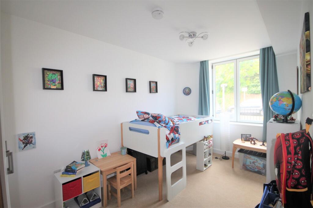 Additional image 4 of Knoll Rise, Orpington