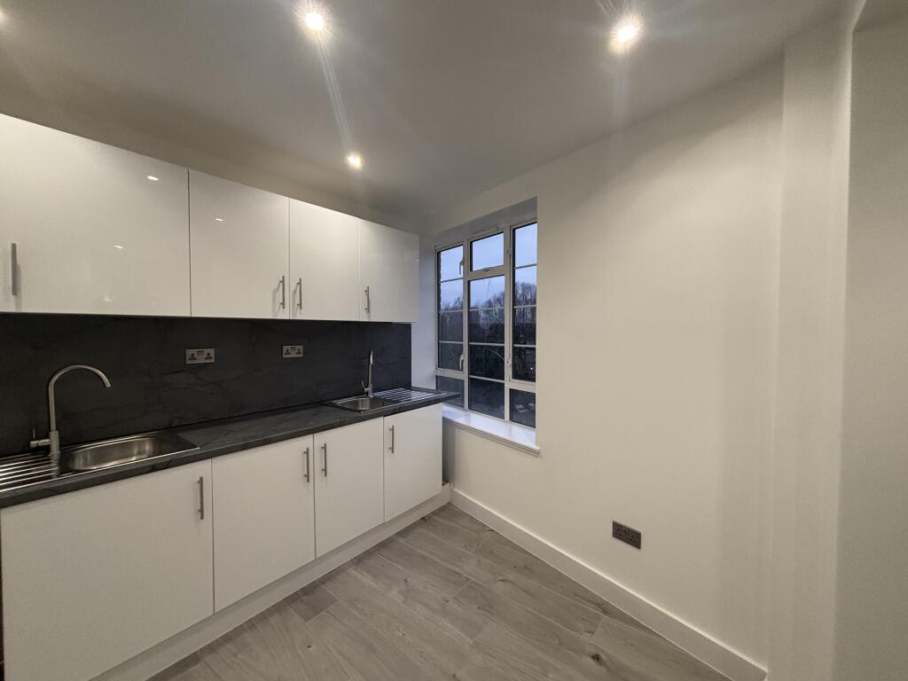 Additional image 4 of Queens Road, Clifton, BRISTOL