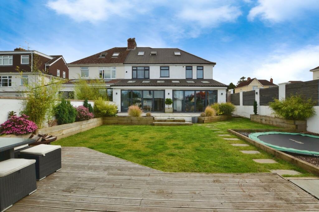 Davids Road, Whitchurch