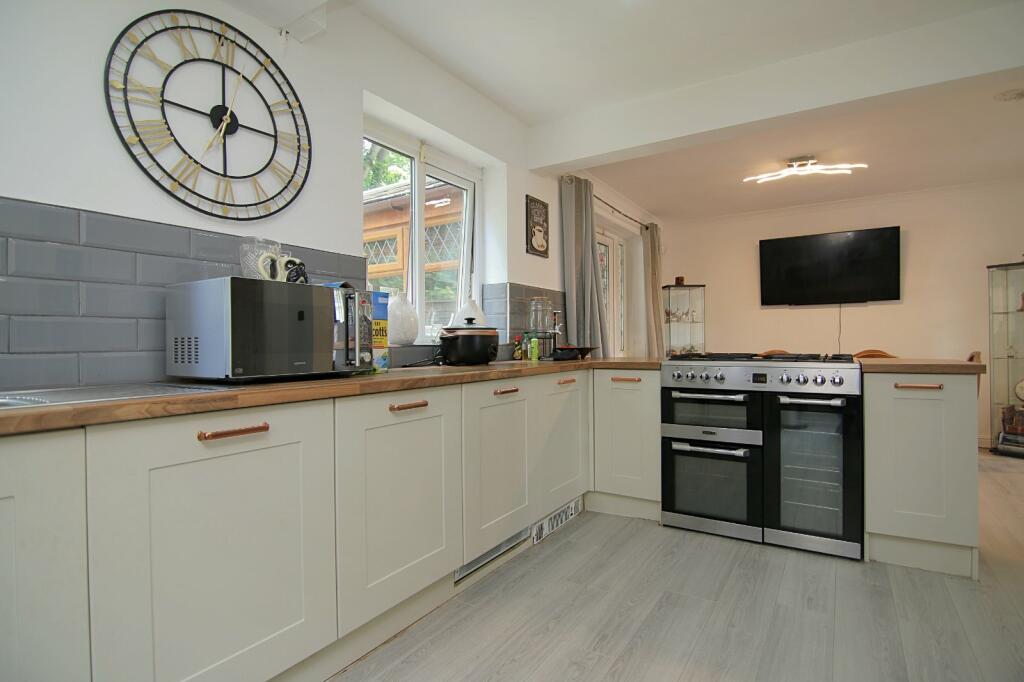 Additional image 5 of Greengates Avenue, Wyke, Bradford, BD12