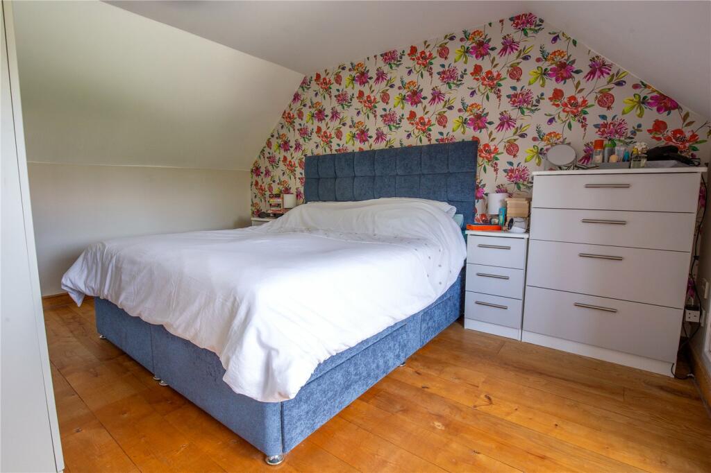 Additional image 13 of Park Crescent, Frenchay, Bristol, Gloucestershire, BS16