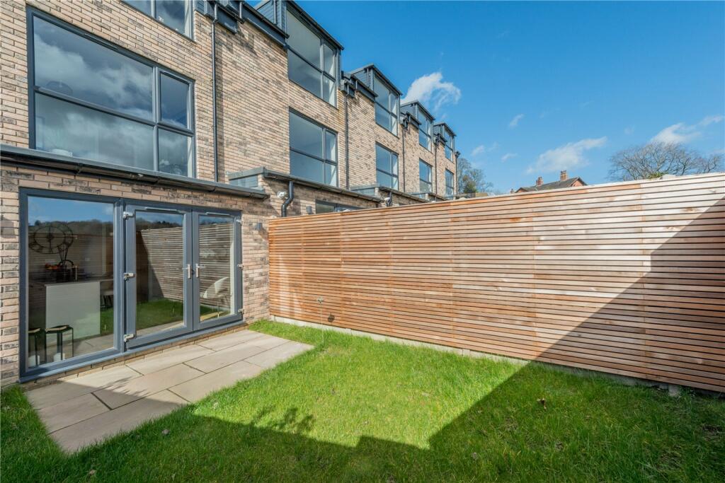 Additional image 26 of Spen Lane, Gomersal, Cleckheaton, BD19