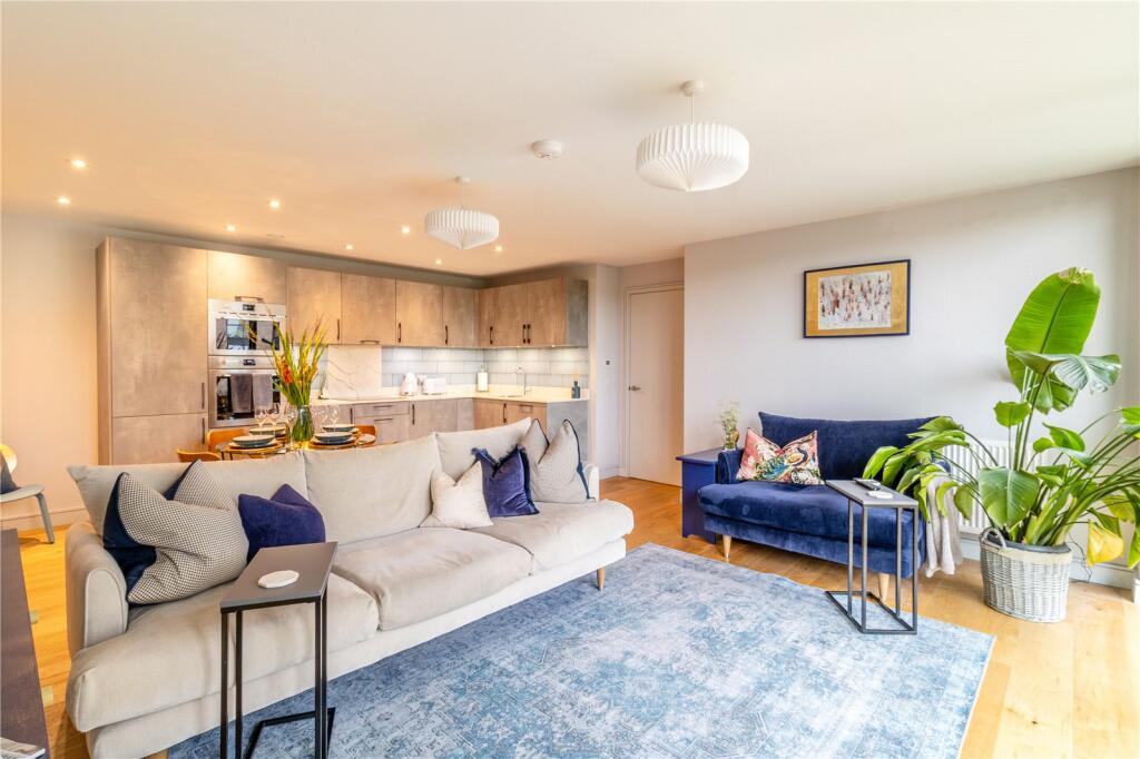 Additional image 2 of Tobacco Store, Bedminster, BRISTOL, BS3