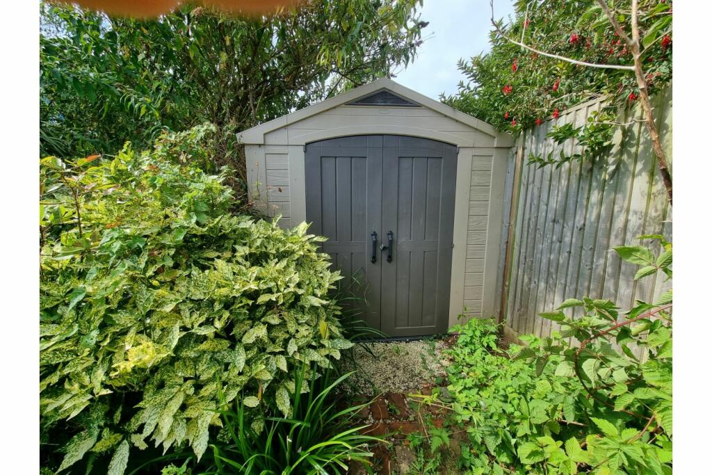 Additional image 41 of Third Avenue, Newhaven, BN9