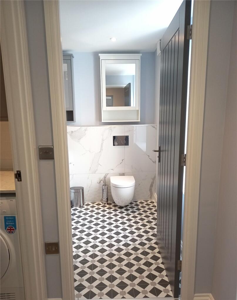 Additional image 10 of Meridian Place (Flat 5), Clifton, Bristol, STUDENT, BS8