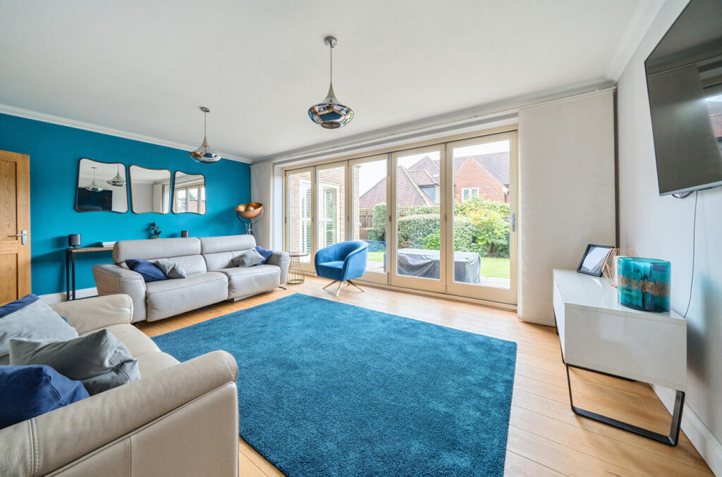 Additional image 4 of Twitten Grove, Bickley, Kent, BR1