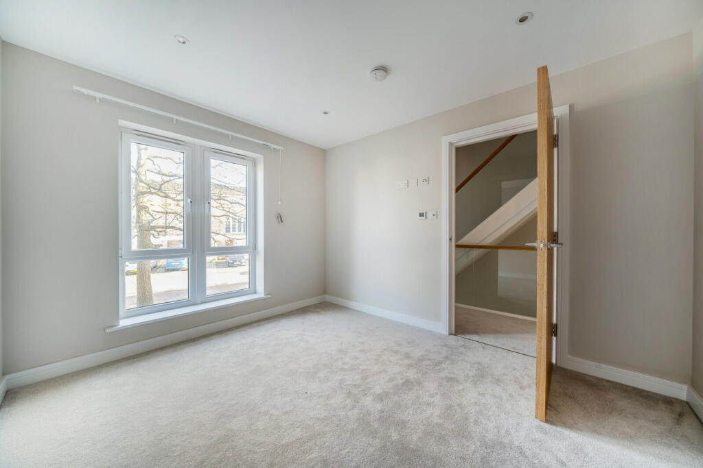 Additional image 14 of Coniston Road, Bromley