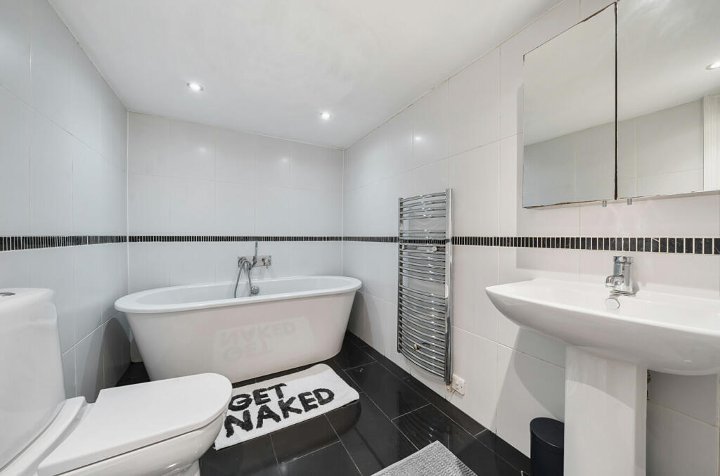 Additional image 7 of Starts Hill Road, Farnborough, Orpington, Kent, BR6