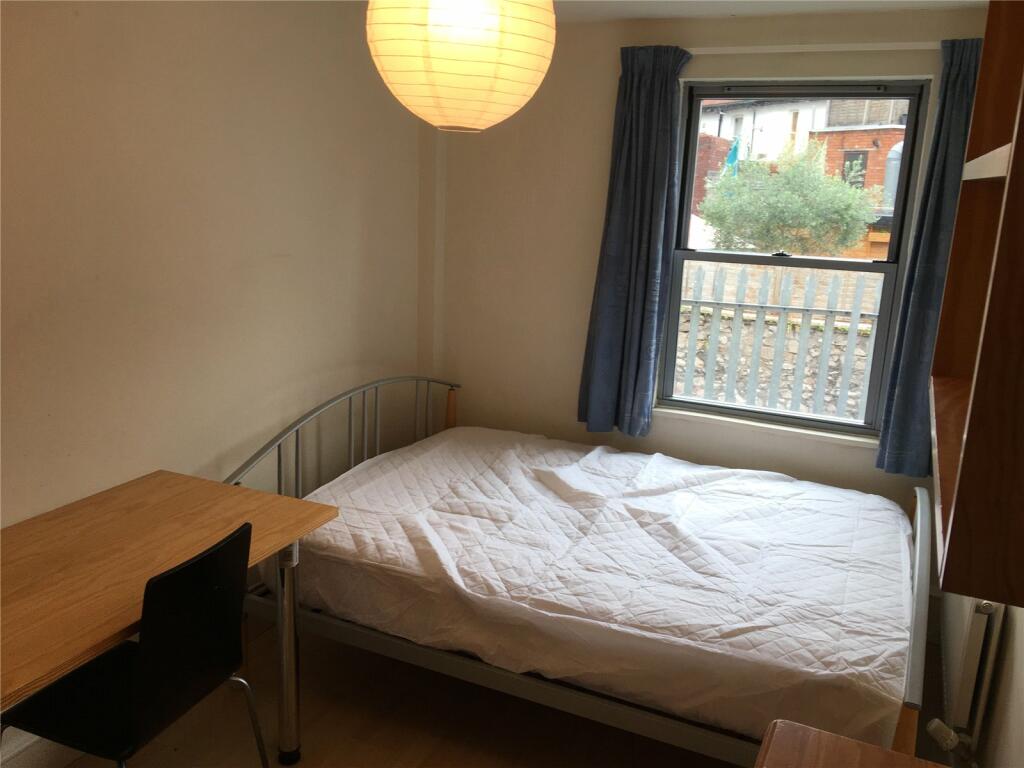 Additional image 6 of Flat B, Cotham Hill Apartments, 3 Hampton Lane (FFF), Cotham, Bristol, BS6