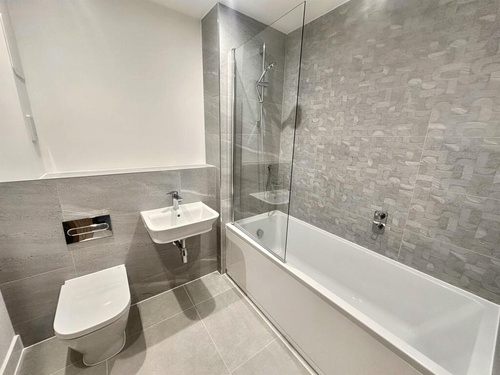 Additional image 5 of Dial Lane, Bristol