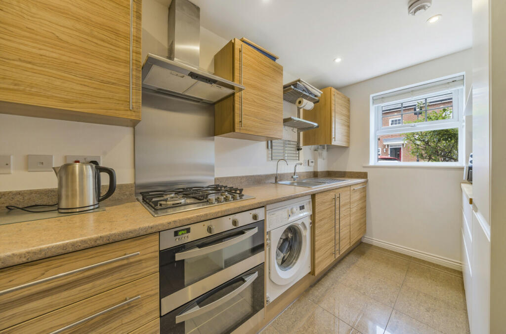 Additional image 17 of Lorimer Row, Bromley, BR2