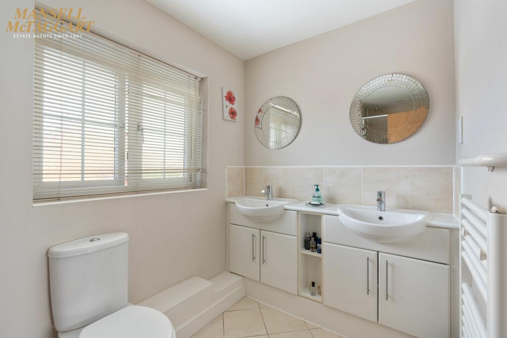 Additional image 18 of Oak Tree Drive, Hassocks, BN6