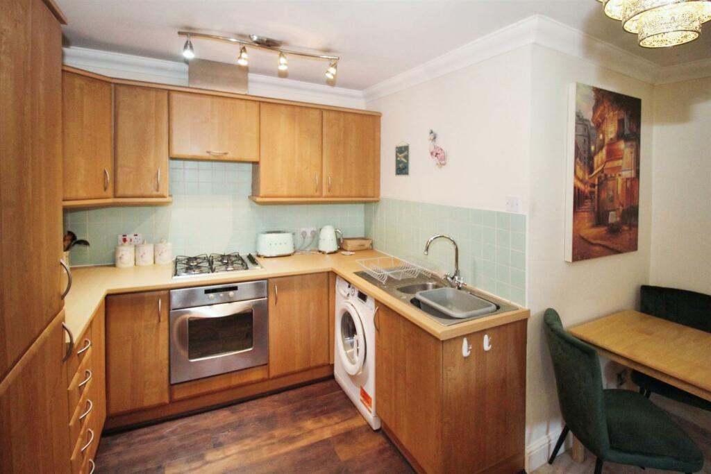 Additional image 11 of The Strone, Apperley Bridge, Bradford, BD10 0NZ