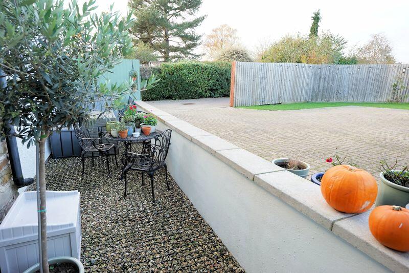 Additional image 7 of A superb 2 bedroom ground floor flat in Nailsea