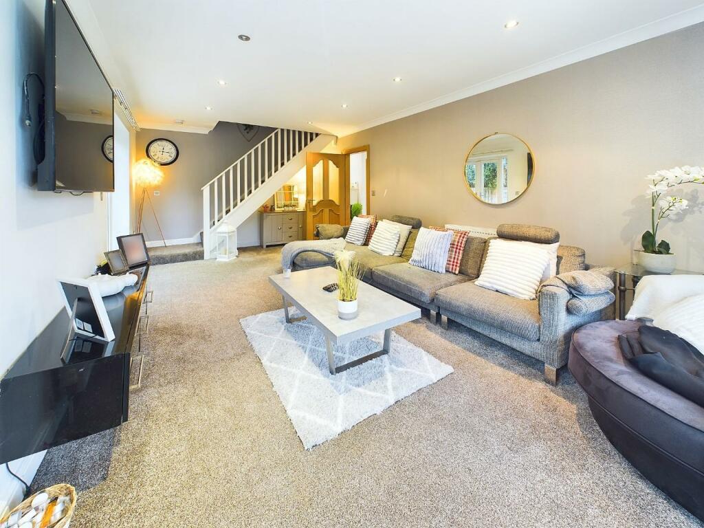 Additional image 19 of Hall Bank Drive, Bingley