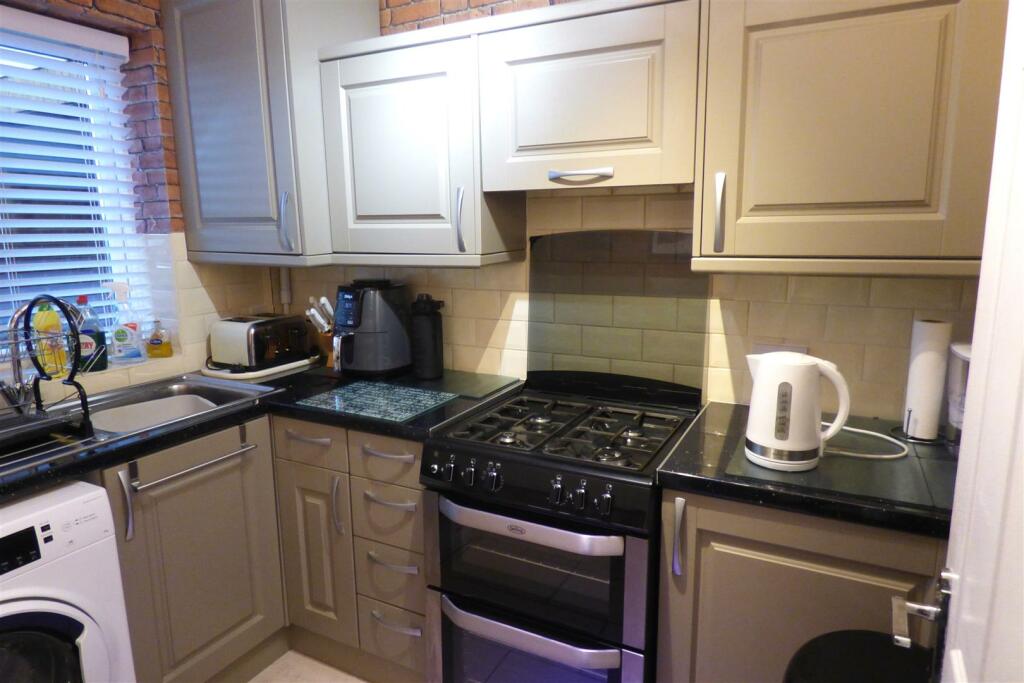 Additional image 4 of Long Mead, Yate