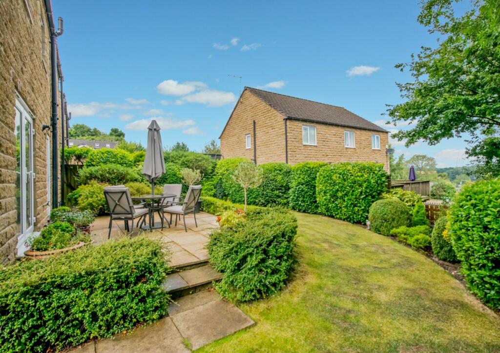 Additional image 32 of Wadsworth Court, Cleckheaton, BD19