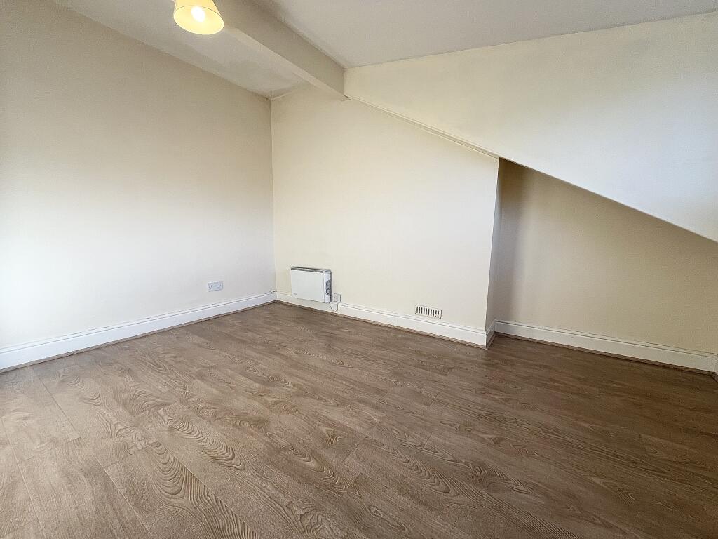 Additional image 4 of Bingley Road, SHIPLEY