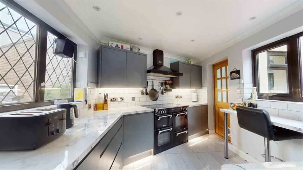 Additional image 37 of Little Birch Croft, Whitchurch, Bristol