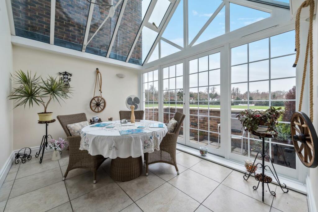 Additional image 5 of West Common Road, Hayes