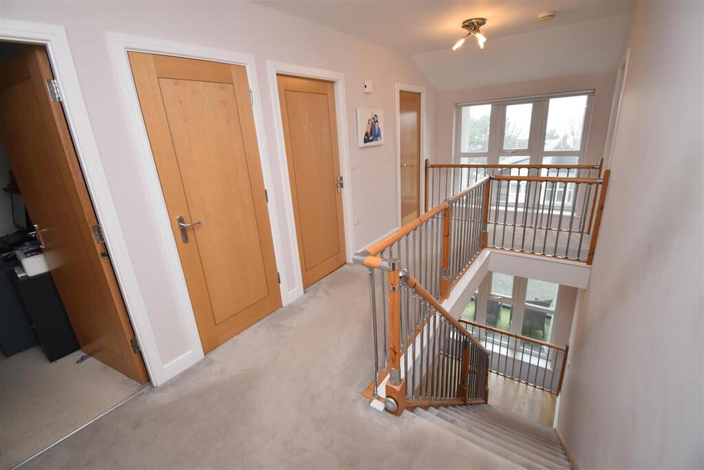 Additional image 18 of Charlcombe Rise, Portishead