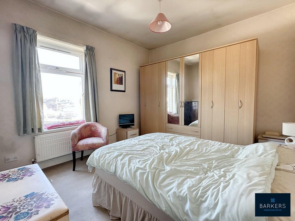 Additional image 7 of Bradford Road, Birkenshaw