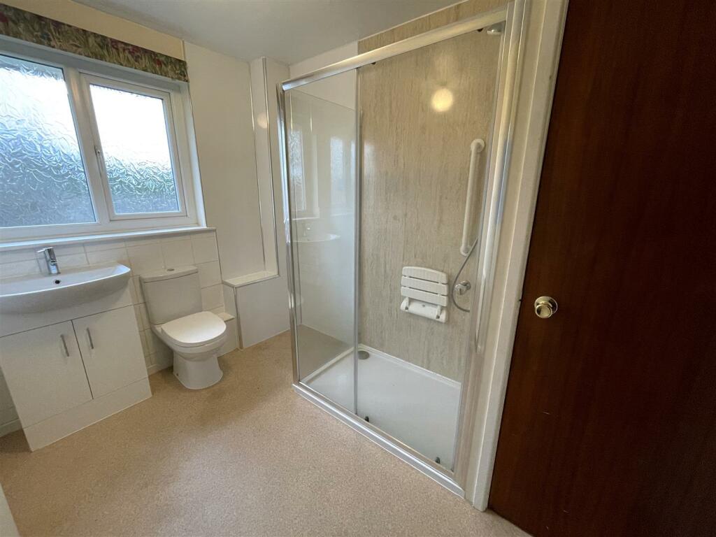 Additional image 13 of Fourlands Drive, Idle, Bradford, BD10