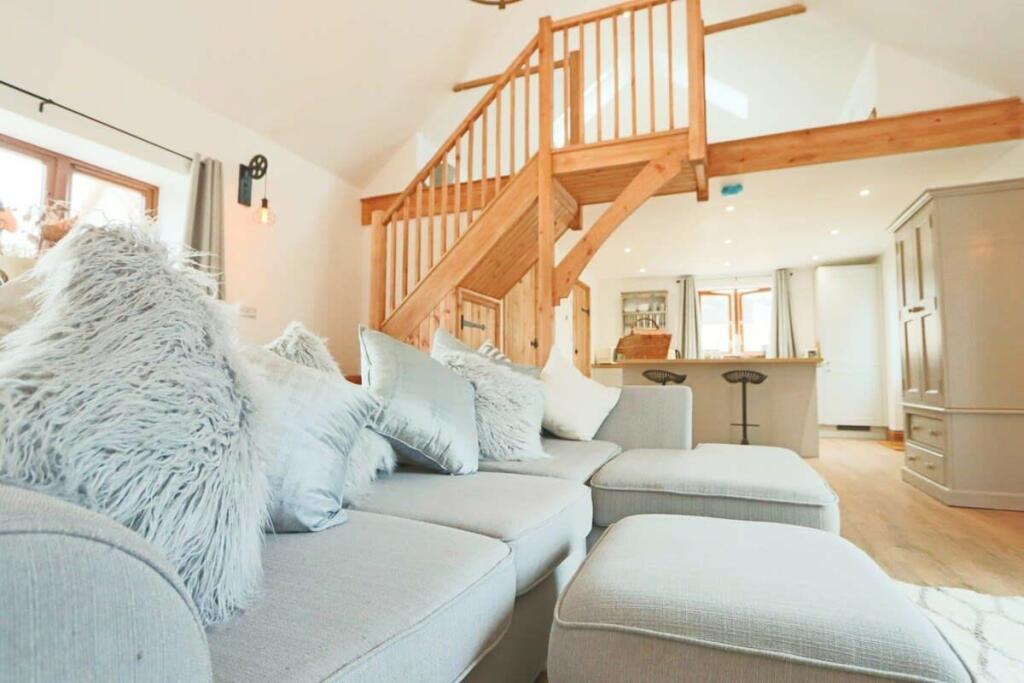 Additional image 11 of Foxhole, Foxholes Lane, Tockington, Bristol