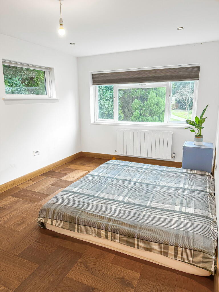 Additional image 24 of Merewood Close, Bromley, BR1 2AN