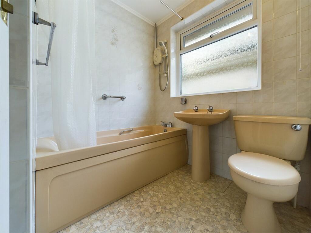 Additional image 5 of Moorcroft Road, Hutton, Weston-super-Mare, Somerset, BS24