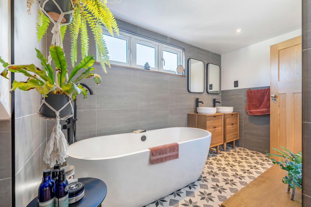 Additional image 12 of Goddington Lane, Orpington