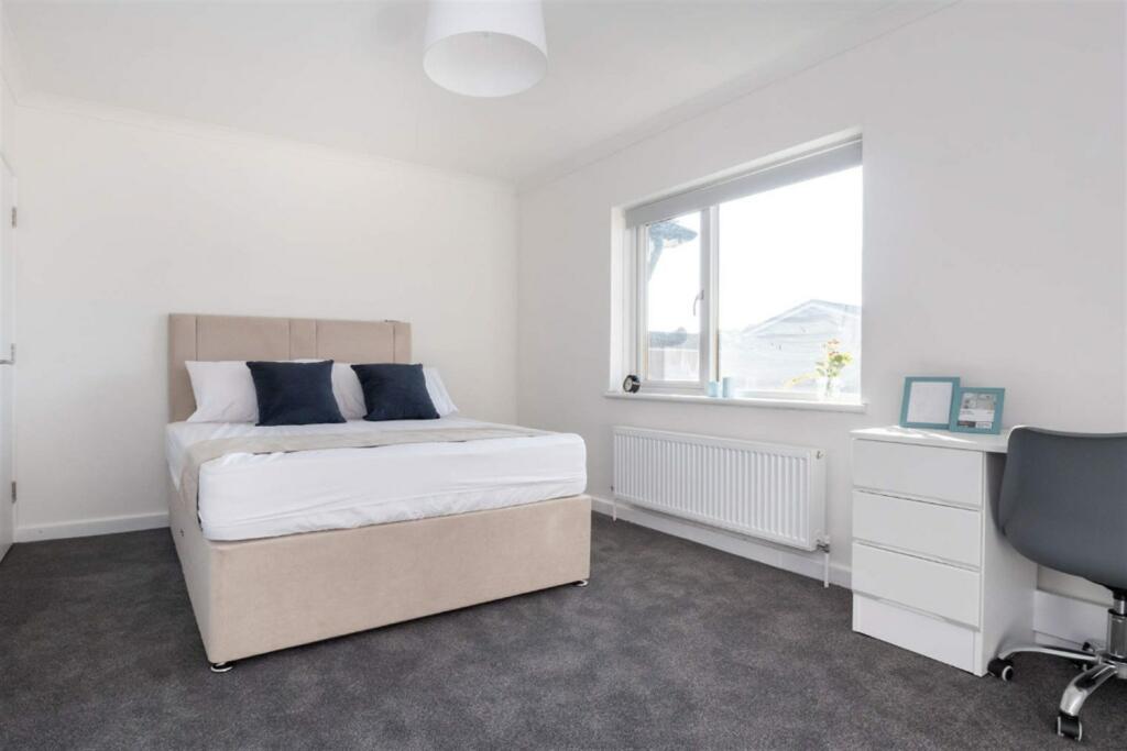 Additional image 5 of 4 bedroom Terraced House in Ambleside Avenue, Southmead