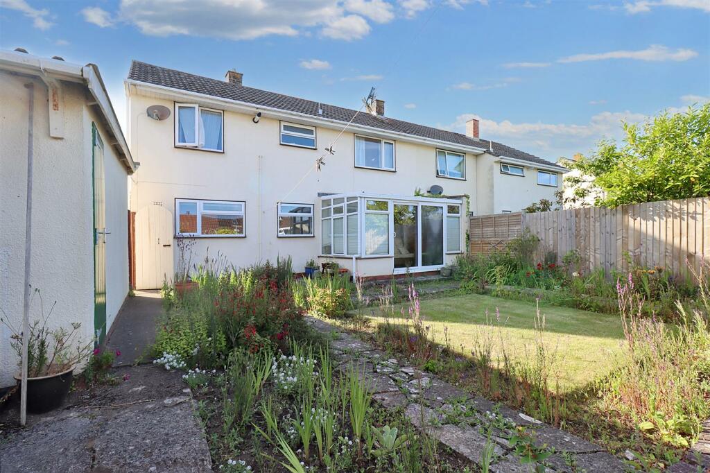 Additional image 9 of Much admired Upper Clevedon location