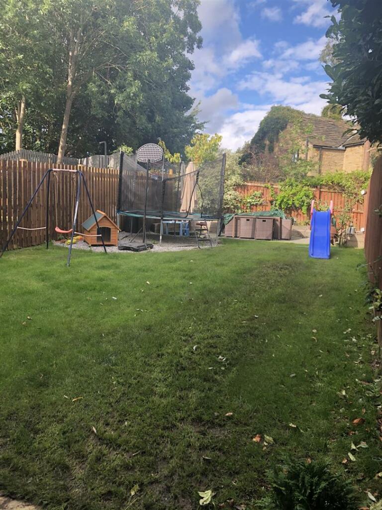 Additional image 25 of Laithe Hall Avenue, Cleckheaton