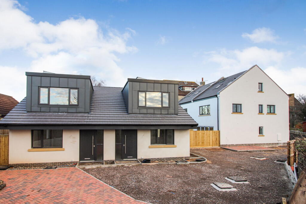 Fir Tree Lane, St George, BS5