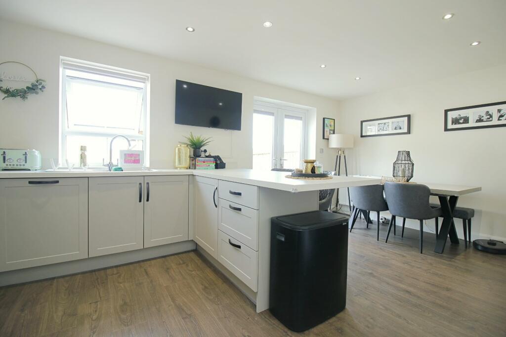 Additional image 16 of Billets Avenue, Bradford, BD2